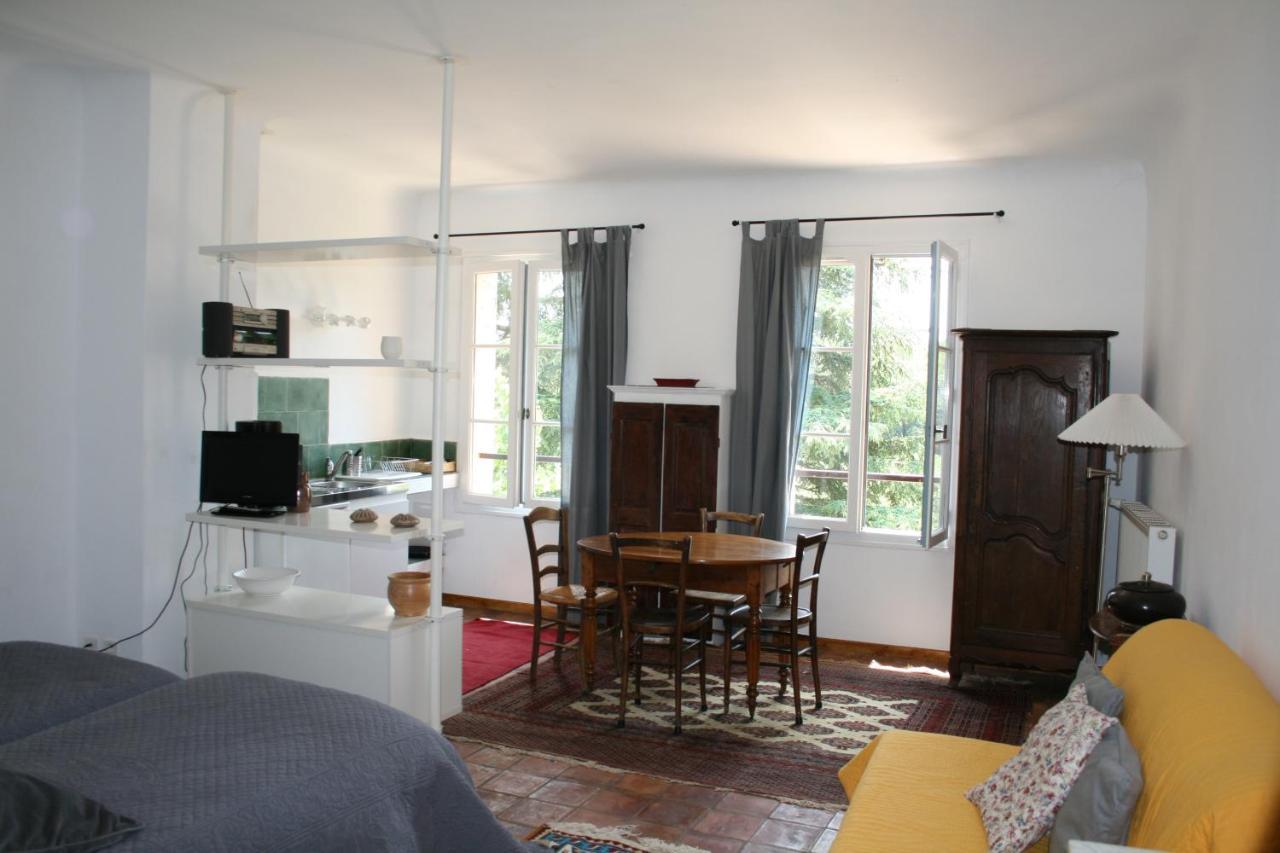 Les Vignes De Terrisse Apartment